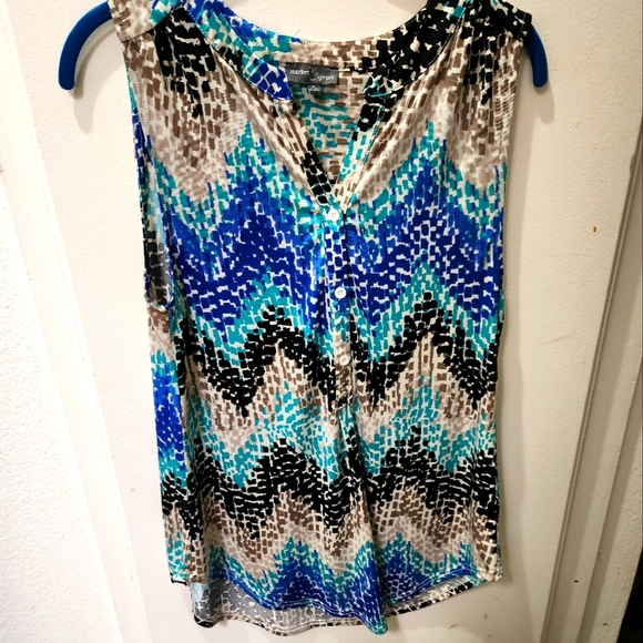 market and spruce Tops - $4 If Bundled | Market Spruce | Brackley Henley Tank Tunic Multicolor Sleeveless